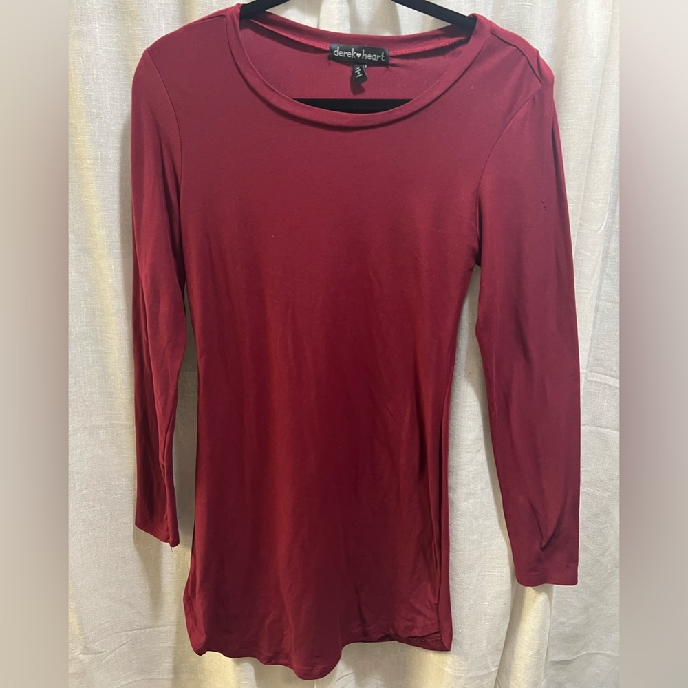 Maroon long sleeve dress.
